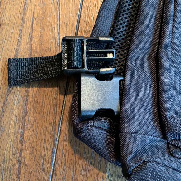 GNBI Fold Over Travel / Gym Bag - Picture 7 of 7